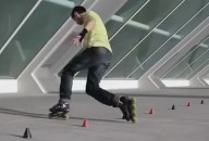 travail combo 2: Toni Castro réalisant « the Tail »
